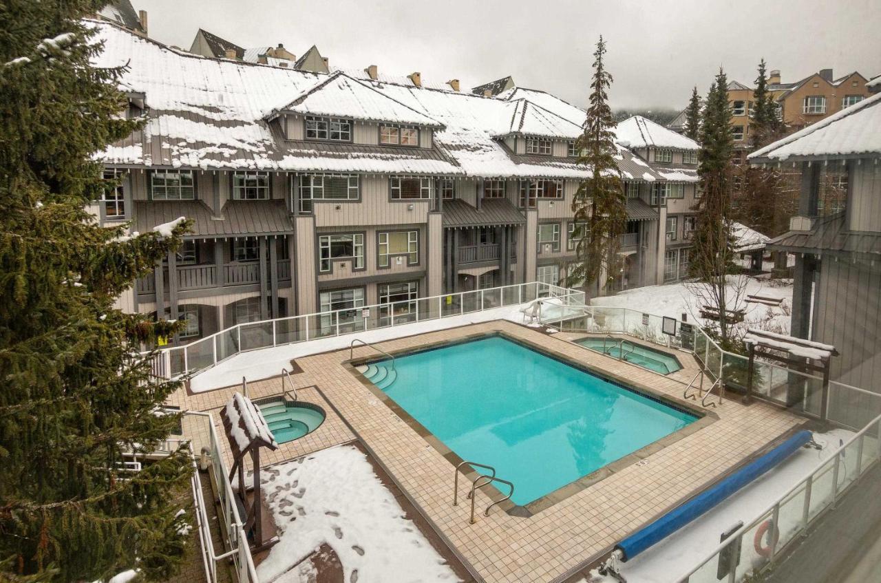 Bright Suite At Ski In/Out Glacier Lodge! Whistler Exterior foto